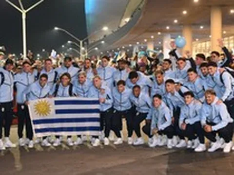 Sự cố: Chuyên cơ của ĐT Uruguay bị từ chối nhập cảnh vào Mỹ, đối mặt nguy cơ bị xử thua vì vắng mặt ở World Cup