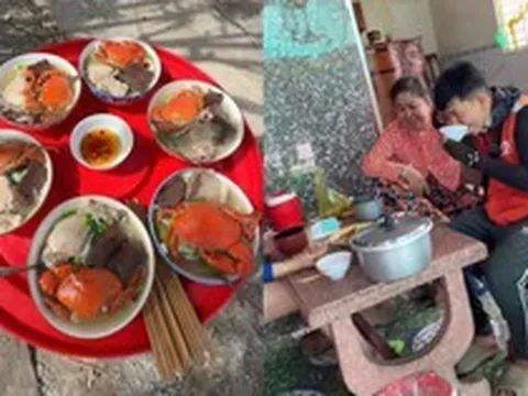 Thợ xây được đãi mâm cua, shipper quen được gọi vô ăn cơm: Một kiểu hiếu khách rất miền Tây khiến dân mạng thích thú