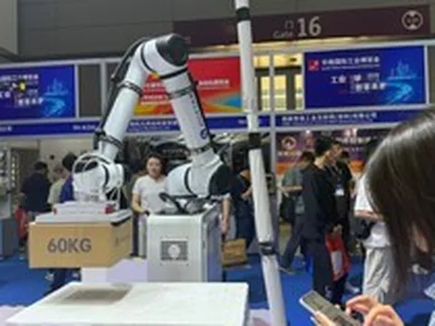 Đoàn công tác Hiệp hội Doanh nghiệp Khoa học và Công nghệ Việt Nam khảo sát, làm việc tại Thâm Quyến