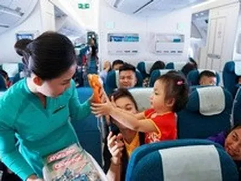 Gia đình có trẻ em cần chú ý: Quy định mới khi mua vé máy bay của Vietnam Airlines