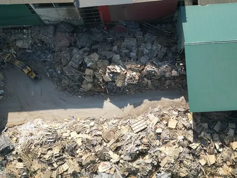 Bắc Ninh: Yêu cầu loạt xưởng sản xuất, tập kết gỗ trái phép dừng ngay hoạt động
