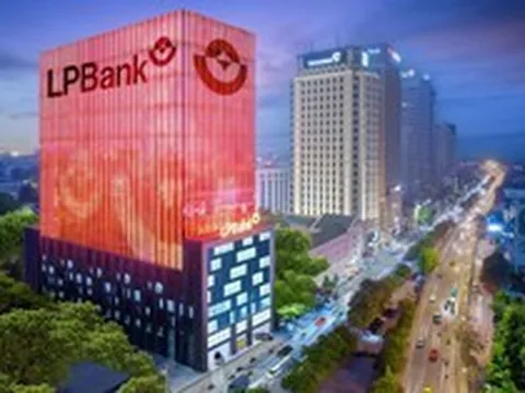 Một người tên Phạm Nhật Vượng sở hữu trên 1% vốn điều lệ LPBank