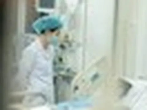 Sốc phản vệ, nguy kịch sau khi ăn cá ngừ