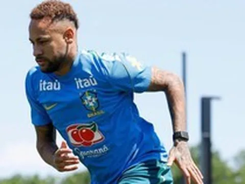 Neymar chính thức tái xuất