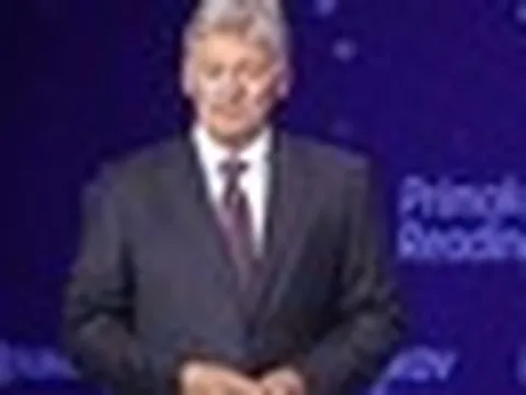 Người phát ngôn Điện Kremlin vạch trần làn sóng phi đô la hoá, cảnh báo sự suy yếu của đồng bạc xanh 'không thể tránh khỏi'