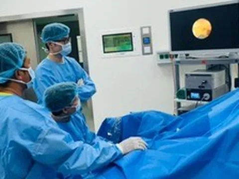 Mải đi dạy bỏ tái khám, nữ giáo viên 29 tuổi đối mặt nguy cơ cắt bỏ một quả thận