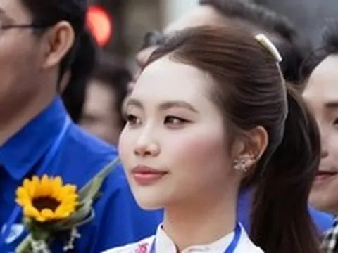 Phương Mỹ Chi đón tin vui