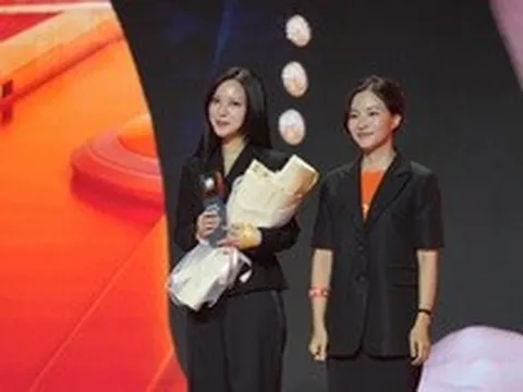 Shopee vinh danh Hannah Olala là 'Best Premium Livestream Star' năm thứ ba liên tiếp