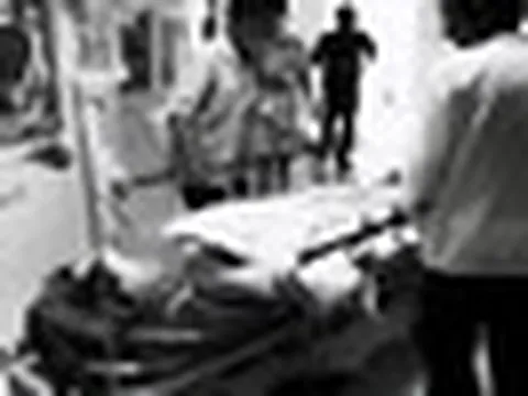 Chàng trai 20 tuổi tử vong vì viêm tụy, bác sĩ thở dài: Tụy sắt thép cũng không chịu nổi việc ăn 3 món này làm bữa chính