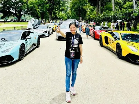 Trạm Song Hành with Thu Tran mang tinh thần Việt Nam Thật. Đẹp. tham dự cùng hành trình Gumball 3000 từ Saigon đi Singapore
