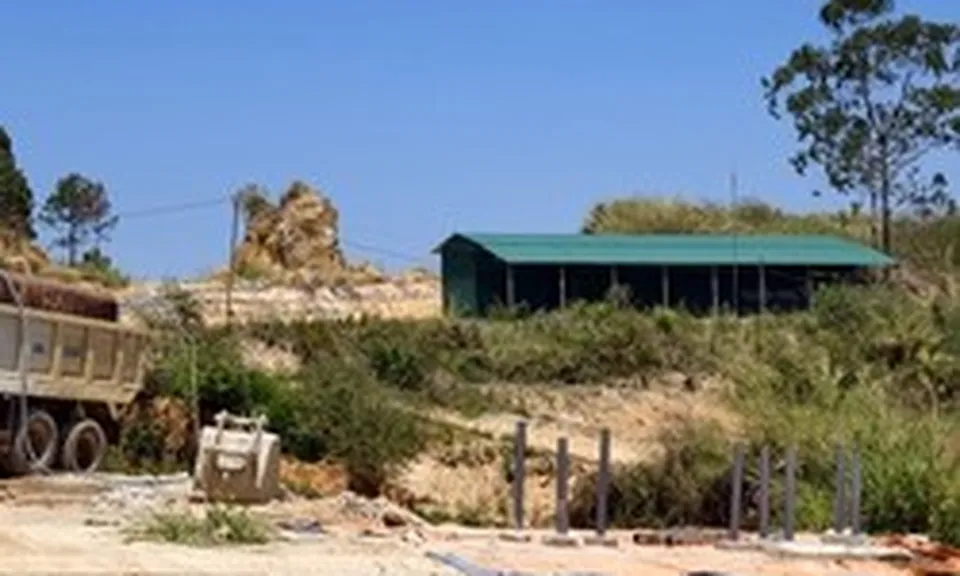 Hơn 2 thập kỷ mòn mỏi chờ đền bù