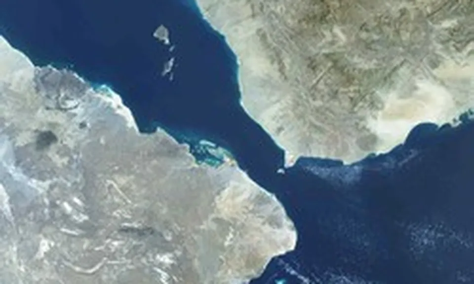 Cú sốc Hormuz chưa qua, một eo biển rộng 32 km lại có nguy cơ bị phong toả - 4 triệu thùng dầu đi qua mỗi ngày, chủ yếu cập cảng TQ, Nhật Bản, Đông Nam Á